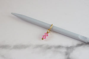 Deluxe Pink Mod Triangle Stitch Marker