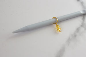Deluxe Yellow Mod Triangle Stitch Marker